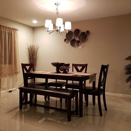 Beautiful 3 Bed/2 Bath Cozy Get Away Home Las Vegas Buitenkant foto