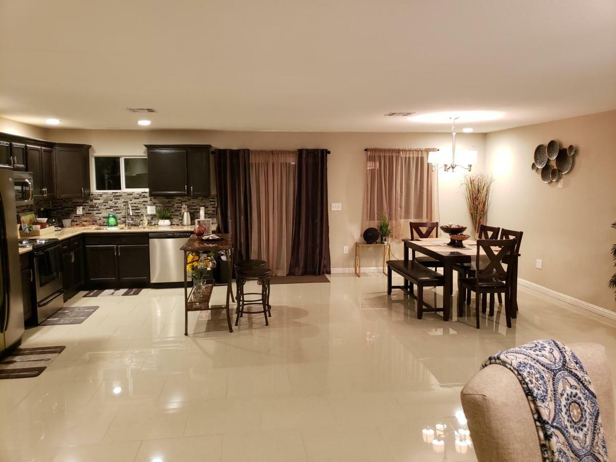 Beautiful 3 Bed/2 Bath Cozy Get Away Home Las Vegas Buitenkant foto
