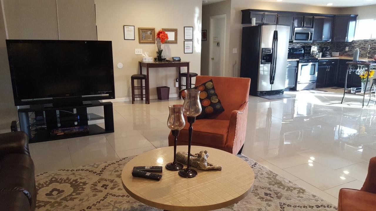 Beautiful 3 Bed/2 Bath Cozy Get Away Home Las Vegas Buitenkant foto